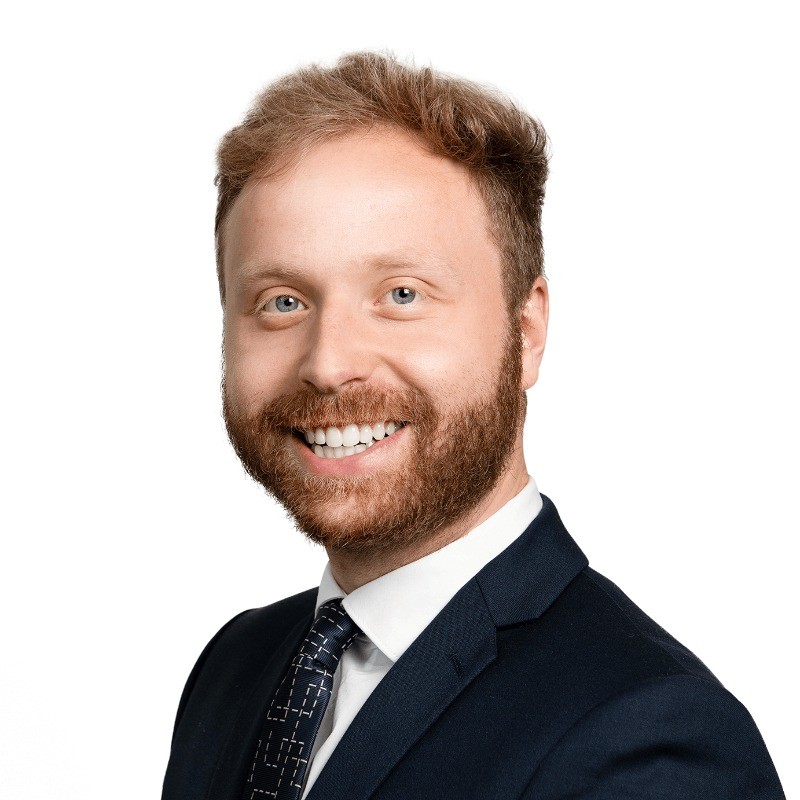 Headshot of Holden Wine